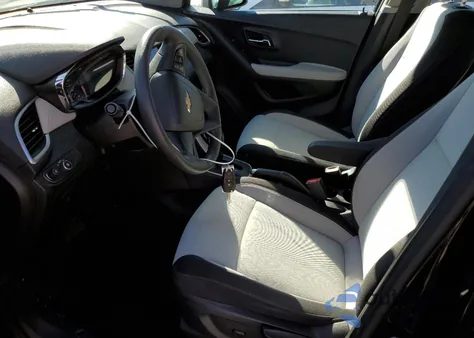 2020 Chevrolet Trax Ls z USA, uszkodzony, nr VIN 3GNCJKSB1LL210352